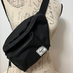 💐Herschel Seventeen Unisex Hip Pack Black